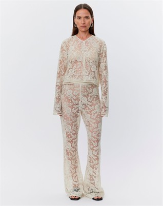 Aaliyah Spring Crochet Bluse